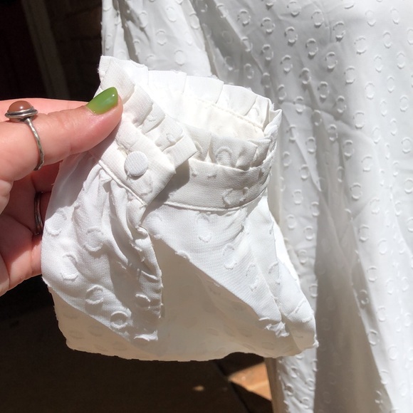 LOFT | clip dot v-neck peasant style blouse in whisper white, medium (maternity) - Picture 5 of 13